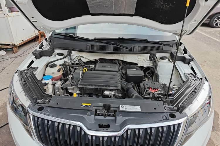 Used Skoda Kamiq 2025 1.5L Automatic Performance Edition Engine Bay