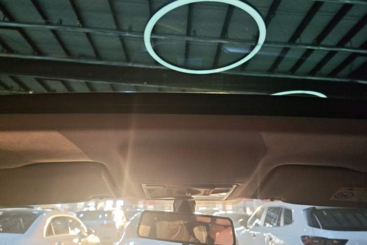 Used Skoda Kamiq 2025 1.5L Automatic Comfort Edition Headliner