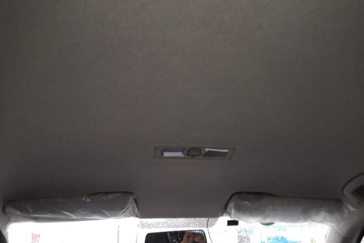 Used Skoda Kamiq 2025 1.5L Automatic Performance Edition Headliner