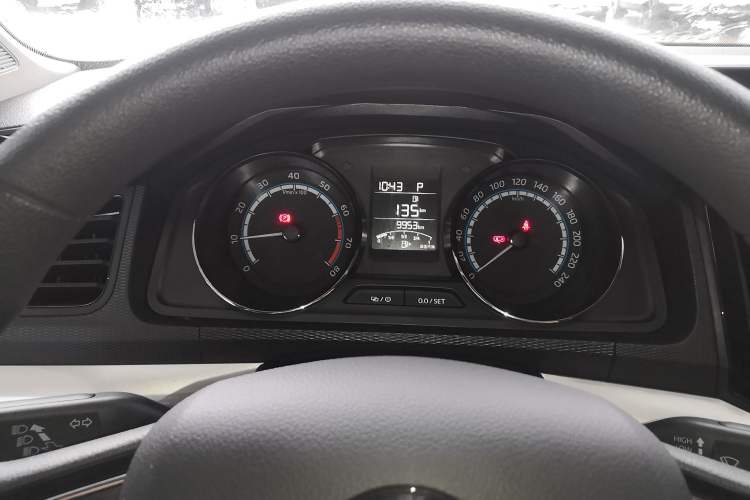 Used Skoda Kamiq 2025 1.5L Automatic Performance Edition Instrument Cluster