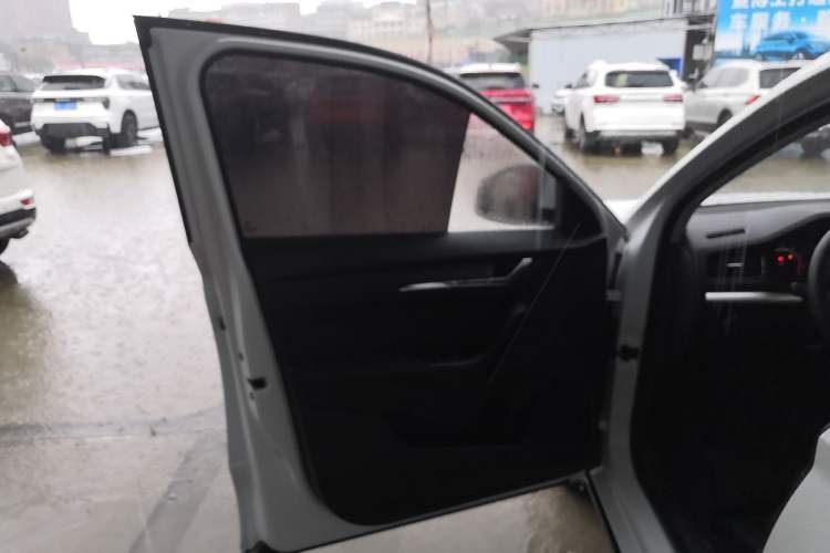 Used Skoda Kamiq 2025 1.5L Automatic Performance Edition Left Front Door Interior