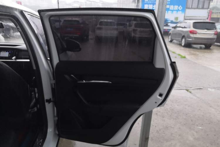 Used Skoda Kamiq 2025 1.5L Automatic Performance Edition Right Rear Door Interior