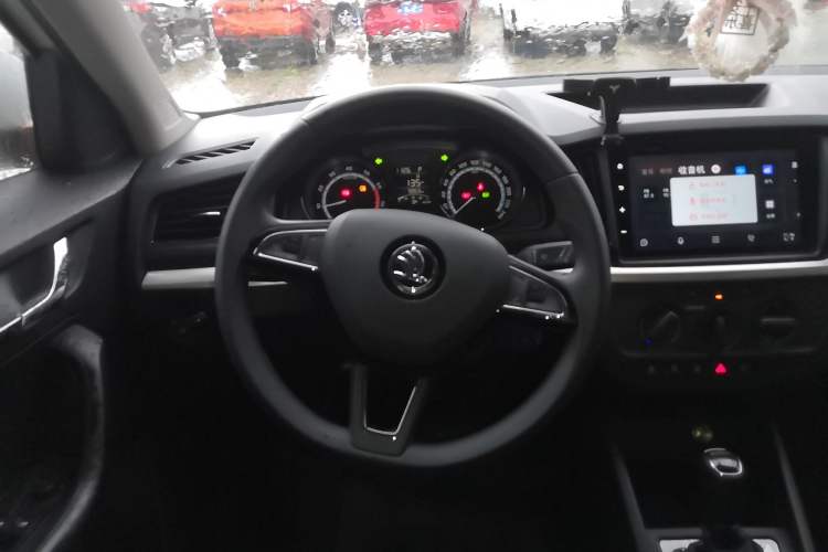 Used Skoda Kamiq 2025 1.5L Automatic Performance Edition Steering Wheel