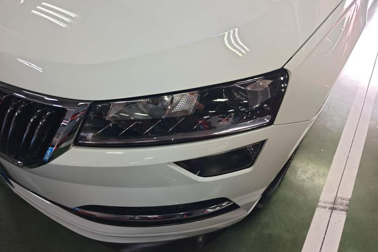 Used Skoda Karoq 2023 TSI280 Luxury Edition Left Front Headlight
