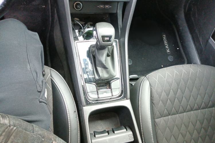 Used Skoda Karoq 2019 TSI280 SmartDrive Luxury Edition China VI standard Gear Lever