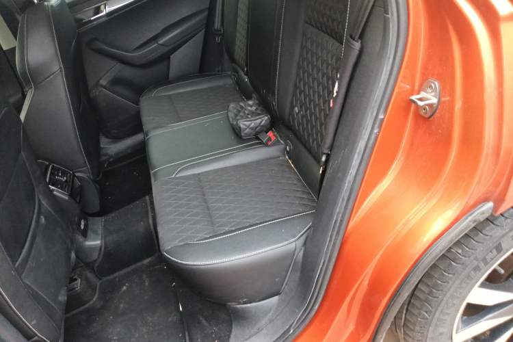 Used Skoda Karoq 2019 TSI280 SmartDrive Luxury Edition China VI standard Interior 4