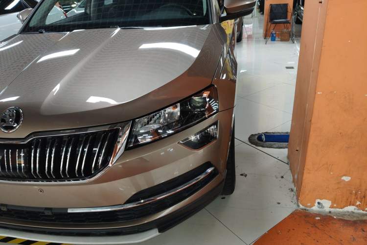 Used Skoda Karoq 2019 TSI280 SmartDrive Luxury Edition China VI standard Left Front Headlight
