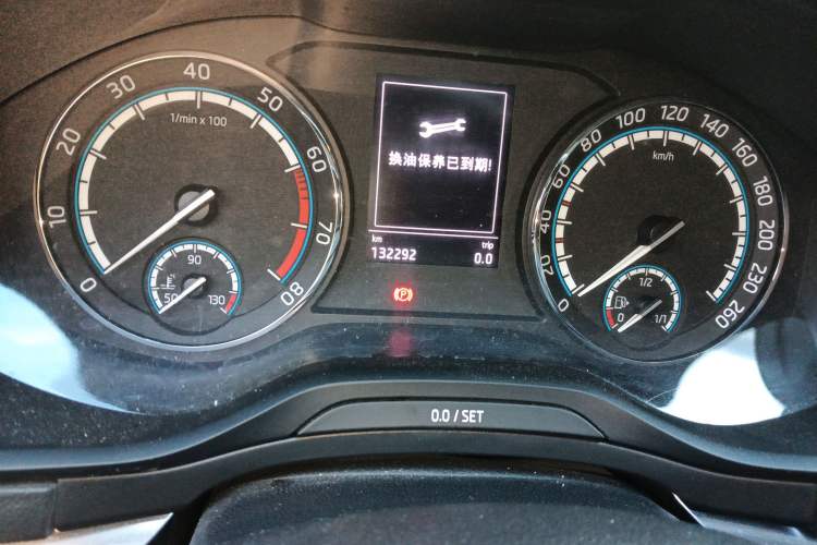Used Skoda Karoq 2019 TSI280 SmartDrive Luxury Edition China VI standard Odometer Close Up