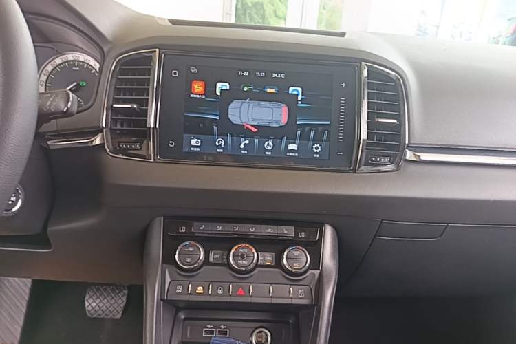 Used Skoda Karoq 2018 TSI280 Luxury Edition China V Standard Audio And AC Panel