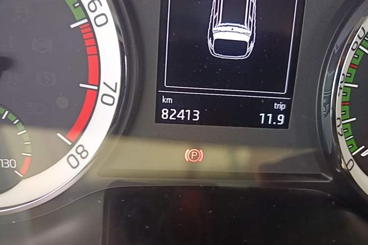 Used Skoda Karoq 2018 TSI280 Luxury Edition China V Standard Odometer Close Up