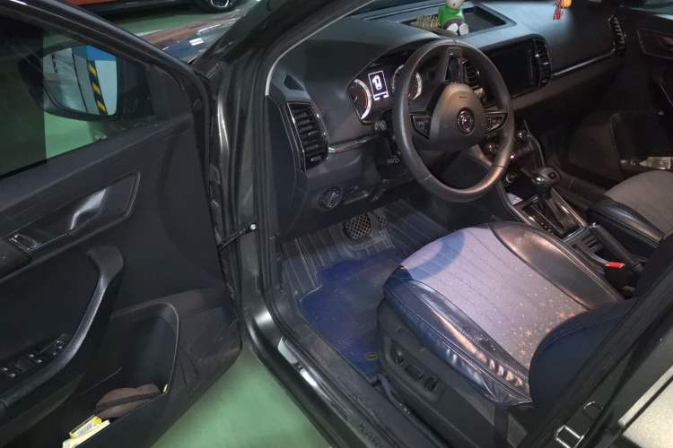 Used Skoda Karoq 2018 TSI280 Luxury Edition China V Standard Driver Seat