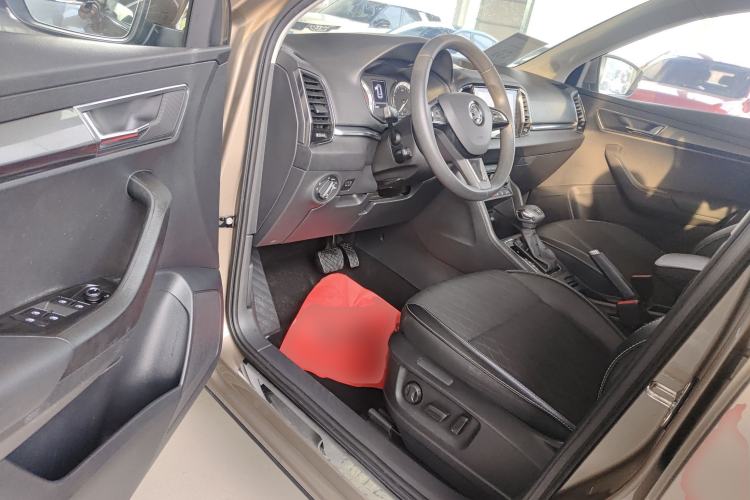 Used Skoda Karoq 2018 TSI280 Luxury Edition China V Standard Driver Seat