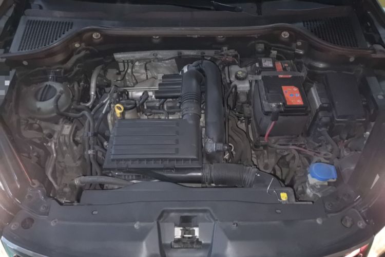 Used Skoda Karoq 2018 TSI280 Luxury Edition China V Standard Engine Bay