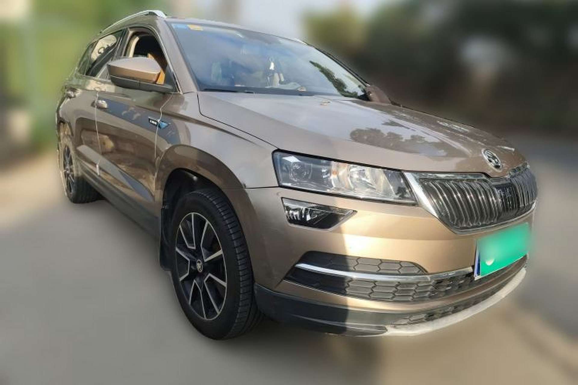 Used Skoda Karoq 2018 TSI280 Luxury Edition China V Standard Front Right 45 Deg