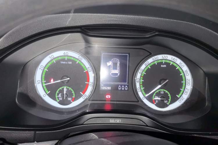 Used Skoda Karoq 2018 TSI280 Luxury Edition China V Standard Instrument Cluster