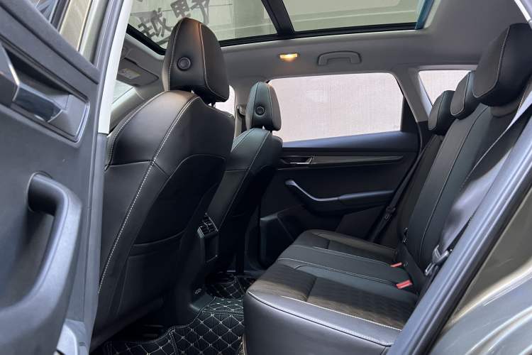 Used Skoda Karoq 2018 TSI280 Luxury Edition China V Standard Interior 3