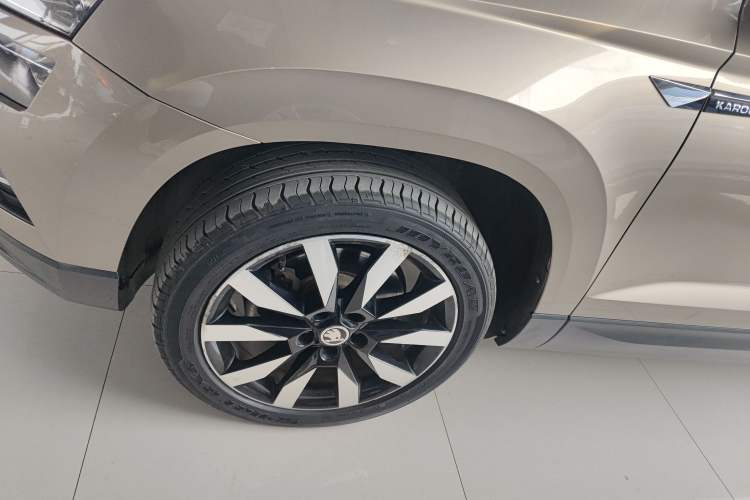 Used Skoda Karoq 2018 TSI280 Luxury Edition China V Standard Left Front Wheel Hub