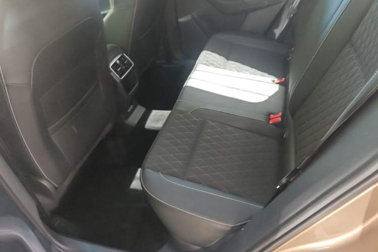 Used Skoda Karoq 2018 TSI280 Luxury Edition China V Standard Left Rear Seat