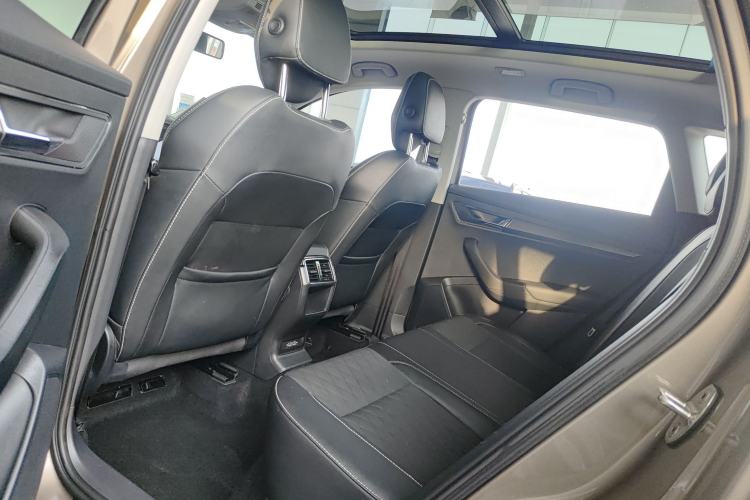 Used Skoda Karoq 2018 TSI280 Luxury Edition China V Standard Left Rear Seat