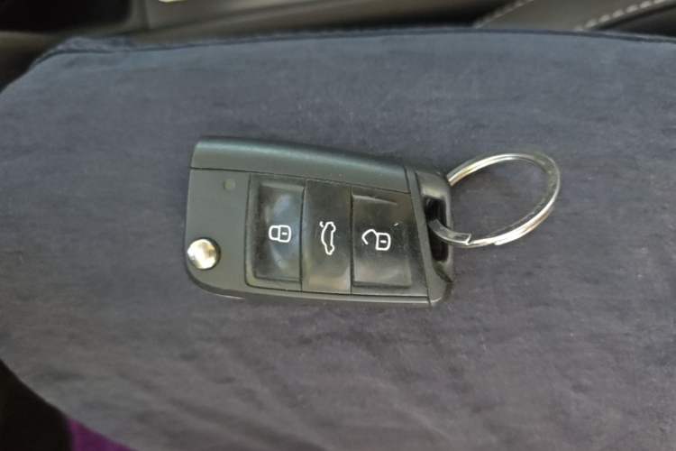 Used Skoda Karoq 2018 TSI280 Luxury Edition China V Standard Vehicle Key