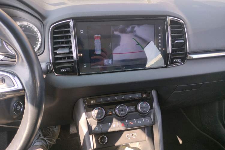 Used Skoda Karoq 2018 TSI280 Flagship Edition China V Standard Audio And AC Panel