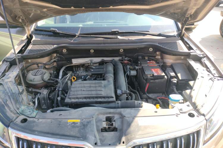 Used Skoda Karoq 2018 TSI280 Flagship Edition China V Standard Engine Bay
