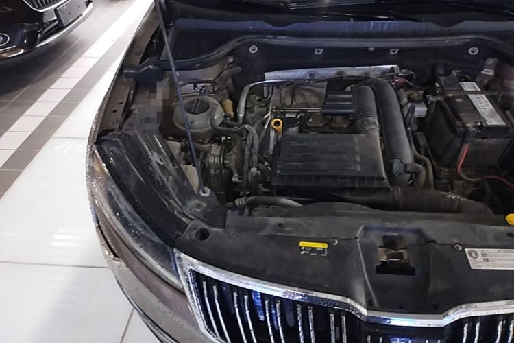 Used Skoda Karoq 2018 TSI280 Flagship Edition China V Standard Engine Bay Right
