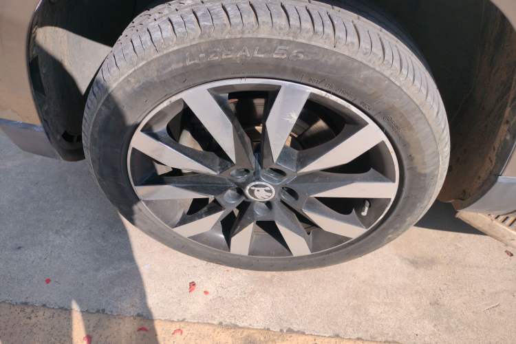Used Skoda Karoq 2018 TSI280 Flagship Edition China V Standard Left Front Wheel Hub