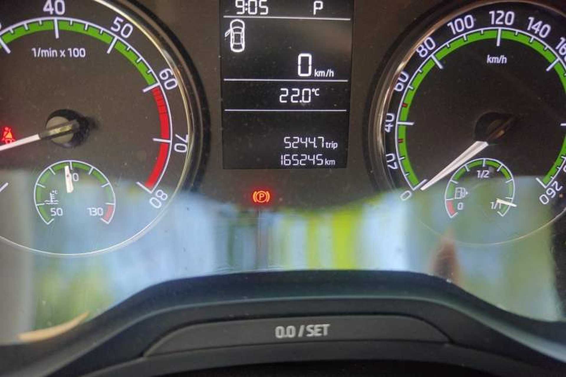 Used Skoda Karoq 2018 TSI230 Standard Edition Odometer Close Up