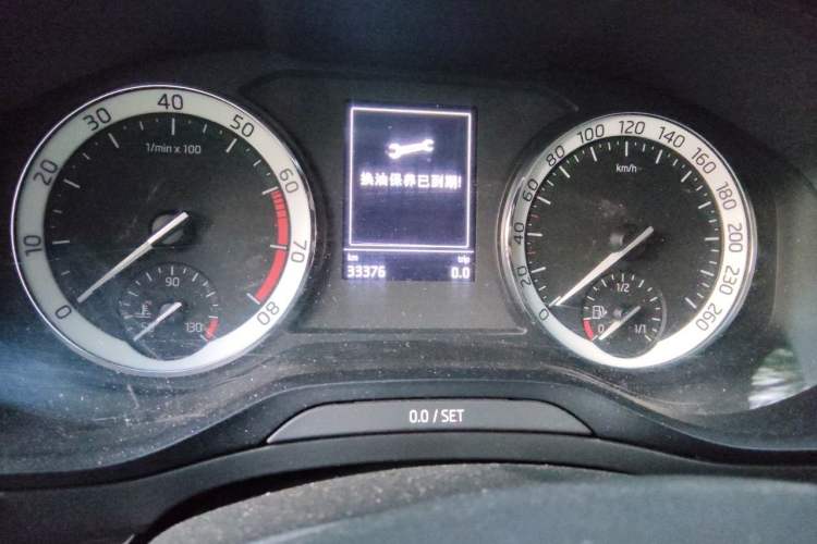 Used Skoda Karoq 2018 TSI280 Luxury Edition China VI Standard Odometer Close Up