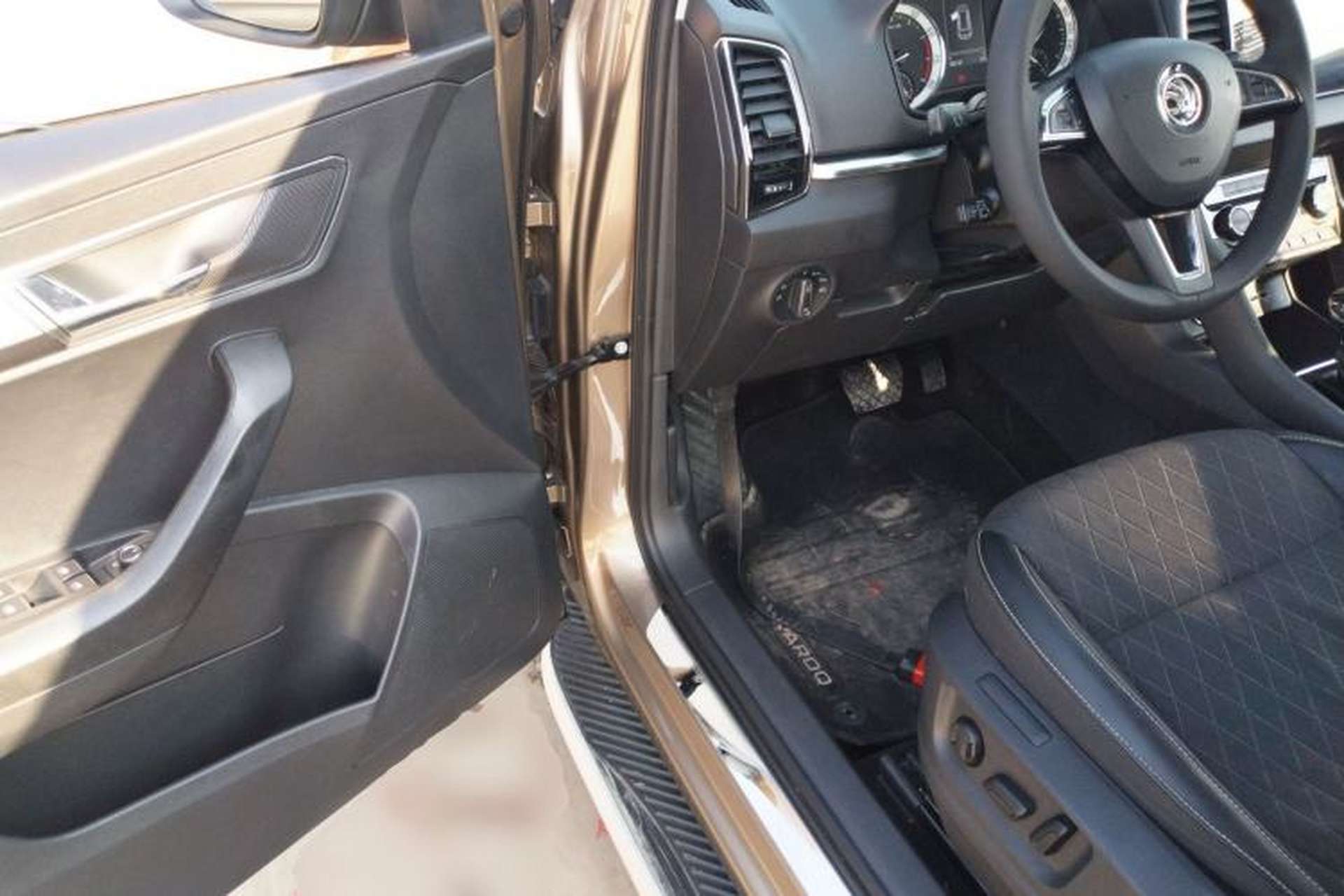 Used Skoda Karoq 2018 TSI280 Flagship Edition China V Standard Driver Seat