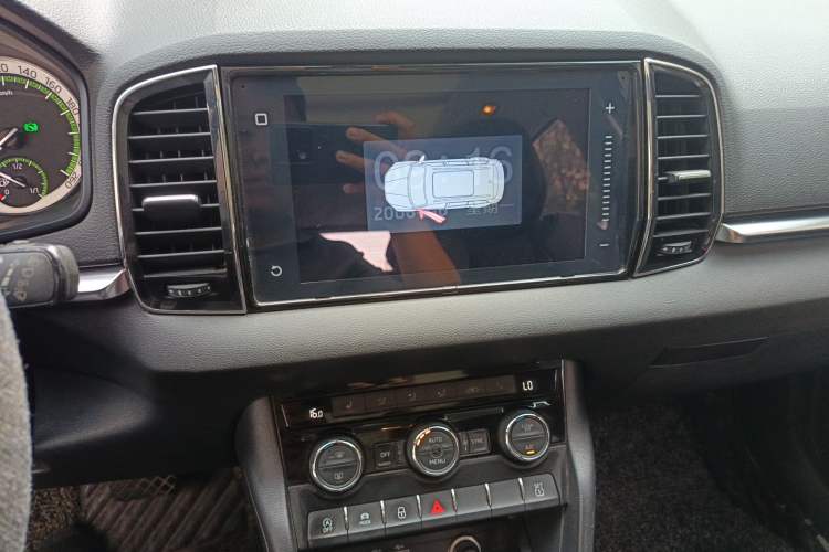 Used Skoda Karoq 2018 TSI280 Luxury Edition China V Standard Audio And AC Panel