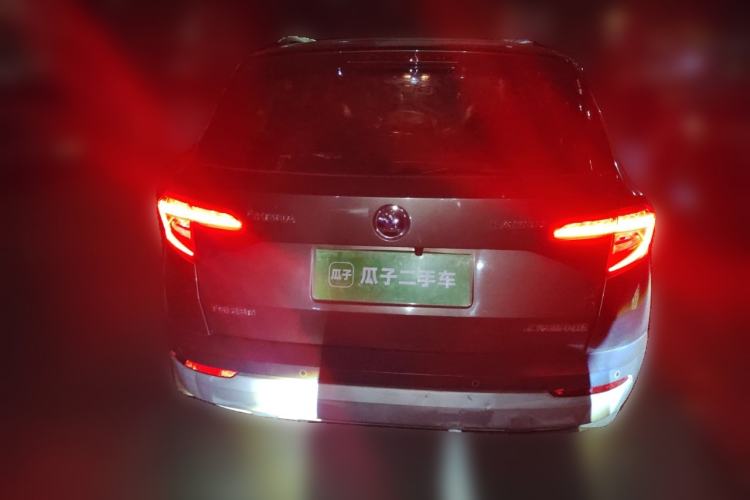 Used Skoda Karoq 2018 TSI230 Standard Edition Exterior 4