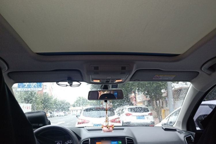 Used Skoda Karoq 2018 TSI280 Comfort Edition China VI Standard Headliner