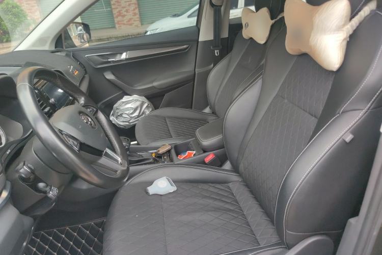 Used Skoda Karoq 2018 TSI280 Flagship Edition China V Standard Left Front Seat