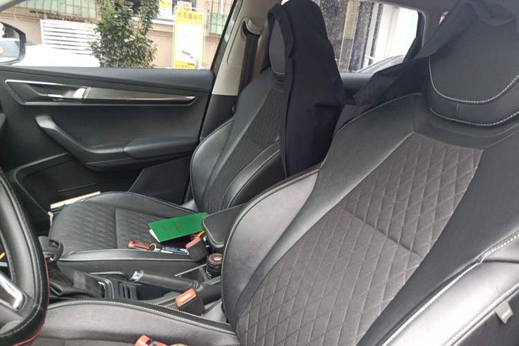 Used Skoda Karoq 2018 TSI280 Comfort Edition China VI Standard Left Front Seat