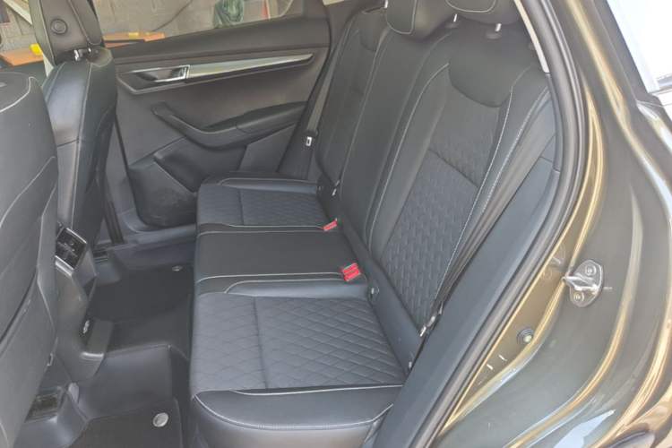Used Skoda Karoq 2018 TSI280 Luxury Edition China V Standard Left Rear Seat