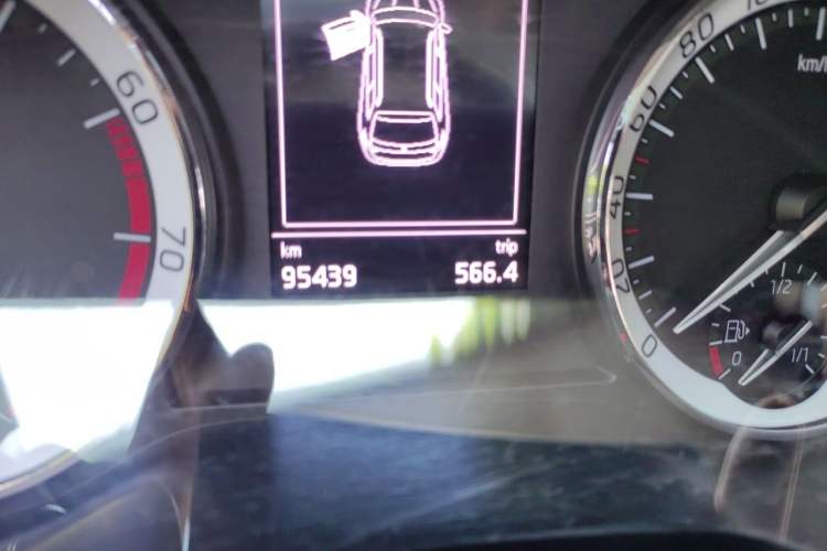 Used Skoda Karoq 2018 TSI280 Flagship Edition China V Standard Odometer Close Up