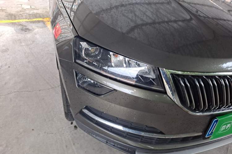 Used Skoda Karoq 2018 TSI280 Luxury Edition China V Standard Right Front Headlight