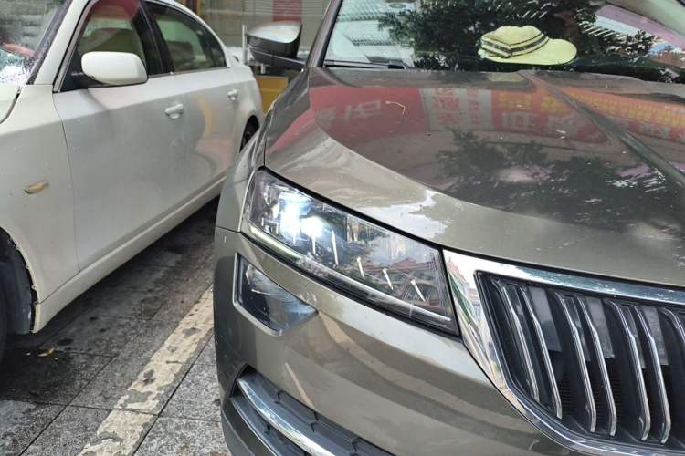 Used Skoda Karoq 2018 TSI280 Flagship Edition China V Standard Right Front Headlight