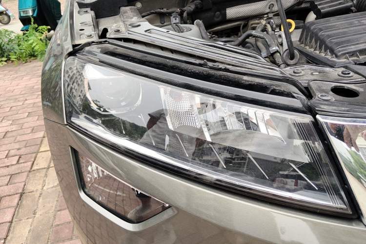 Used Skoda Karoq 2018 TSI280 Comfort Edition China V Standard Right Front Headlight