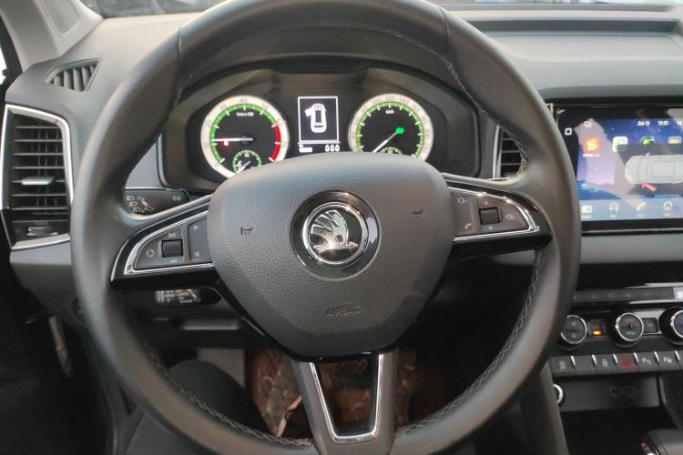 Used Skoda Karoq 2018 TSI280 Flagship Edition China V Standard Steering Wheel