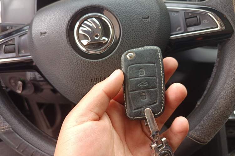 Used Skoda Karoq 2018 TSI280 Luxury Edition China V Standard Vehicle Key