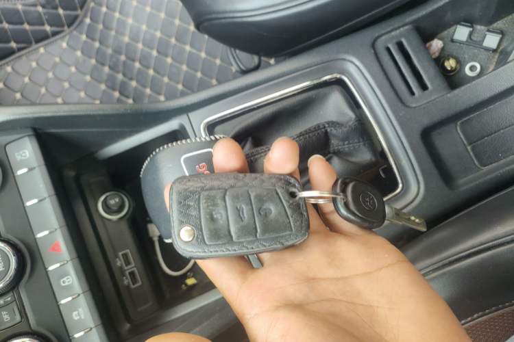 Used Skoda Karoq 2018 TSI280 Luxury Edition China V Standard Vehicle Key