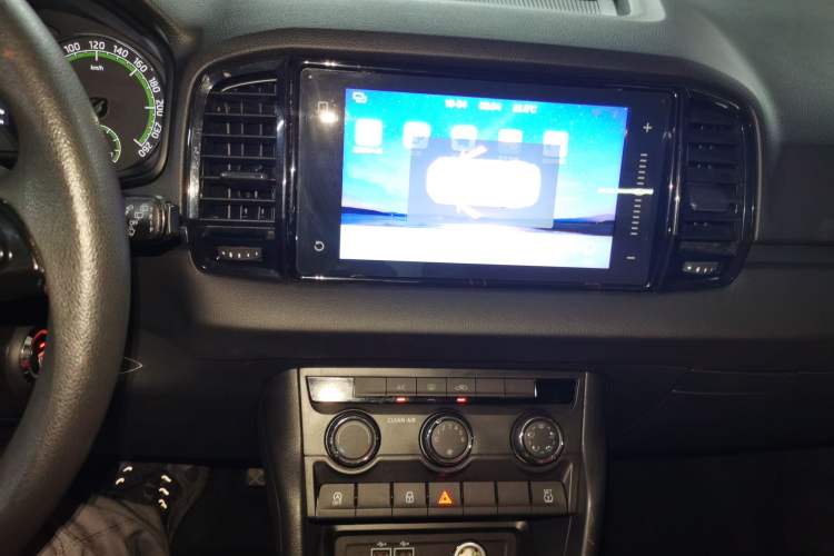 Used Skoda Karoq 2018 TSI280 Comfort Edition China V Standard Audio And AC Panel
