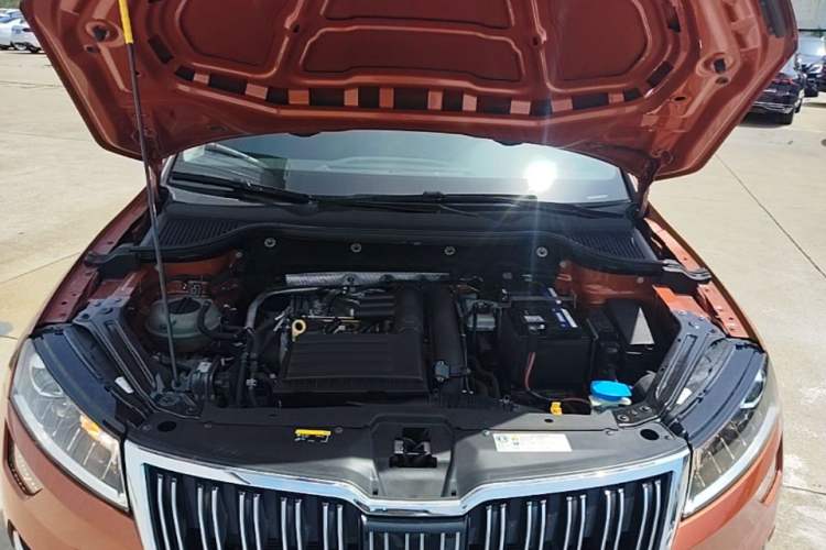 Used Skoda Karoq 2018 TSI280 Luxury Edition China V Standard Engine Bay