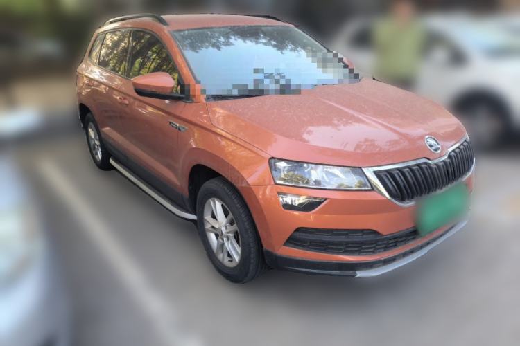 Used Skoda Karoq 2018 TSI230 Standard Edition Front Right 45 Deg