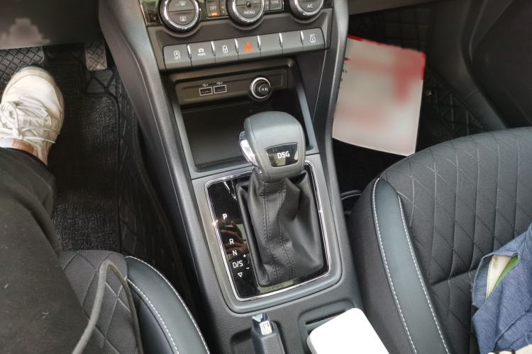 Used Skoda Karoq 2018 TSI280 Luxury Edition China V Standard Gear Lever