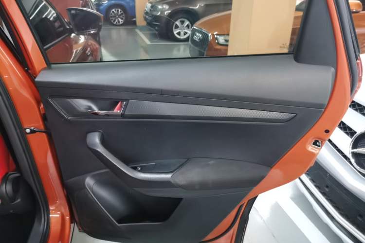 Used Skoda Karoq 2018 TSI280 Comfort Edition China V Standard Interior 6