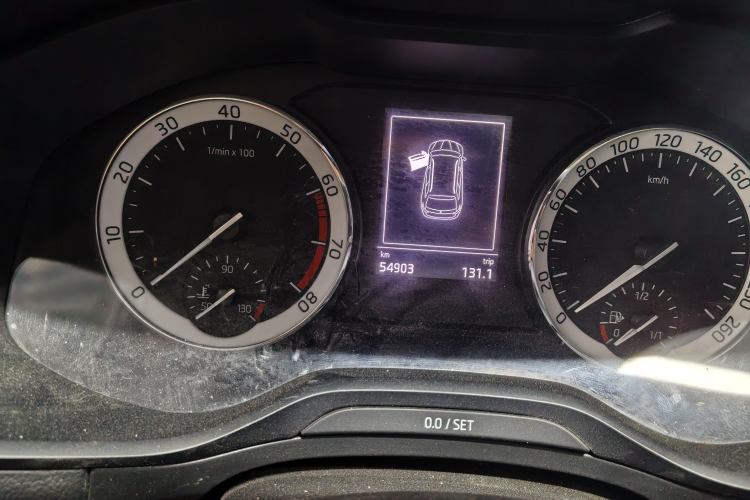 Used Skoda Karoq 2018 TSI280 Flagship Edition China V Standard Odometer Close Up